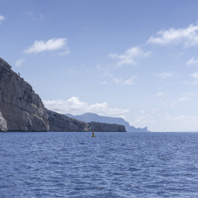 Visitez les 9 calanques en bateau au départ de Cassis